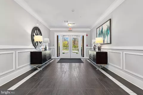 Entry Way - 3825 Doc Berlin Dr #25, Silver Spring, MD 20906 photo 1 of 2