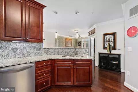 Kitchen - 3825 Doc Berlin Dr #25, Silver Spring, MD 20906 photo 4 of 4