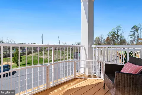 Exterior - 3825 Doc Berlin Dr #25, Silver Spring, MD 20906 photo 4 of 13