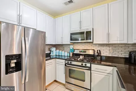 Kitchen - 1201 E West Hwy #207, Silver Spring, MD 20910 photo 3 of 3