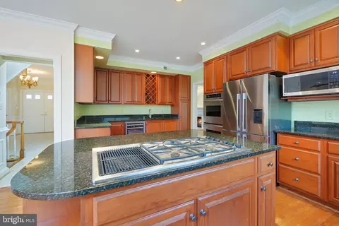 12020 Wetherfield Ln, Potomac, MD 20854 photo 25