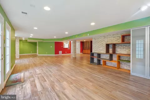 12020 Wetherfield Ln, Potomac, MD 20854 photo 48
