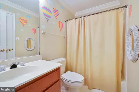 12020 Wetherfield Ln, Potomac, MD 20854 photo 35