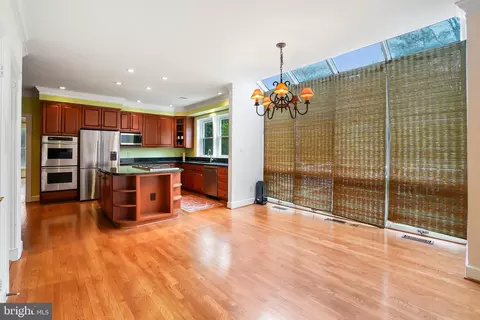 12020 Wetherfield Ln, Potomac, MD 20854 photo 19