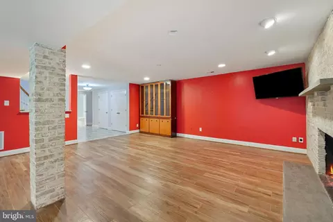 12020 Wetherfield Ln, Potomac, MD 20854 photo 45
