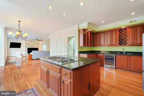 12020 Wetherfield Ln, Potomac, MD 20854 photo 23
