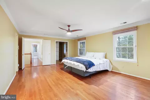12020 Wetherfield Ln, Potomac, MD 20854 photo 30