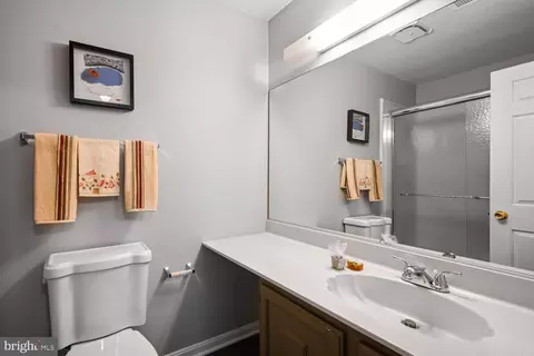 Bath - 9023 Ottawa Pl, Silver Spring, MD 20910 photo 3 of 4