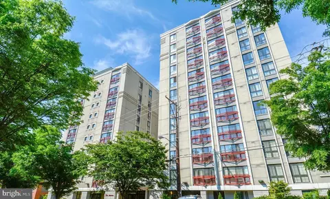 7915 Eastern Ave #607, Silver Spring, MD 20910 photo 1