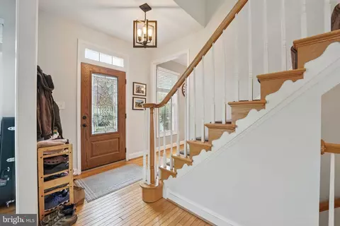 Entry Way - 2614 Hershfield Ct, Silver Spring, MD 20904 photo 9 of 9