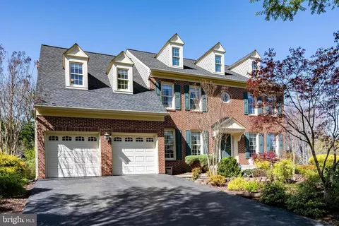 Exterior - 3 Maplecrest Ct, Potomac, MD 20854 photo 2 of 8