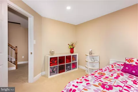 Bedroom - 3 Maplecrest Ct, Potomac, MD 20854 photo 8 of 8