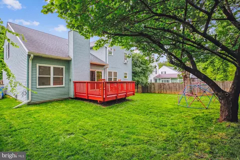 Exterior - 1151 Kersey Rd, Silver Spring, MD 20902 photo 7 of 9