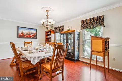 Dining - 1151 Kersey Rd, Silver Spring, MD 20902 photo 3 of 3