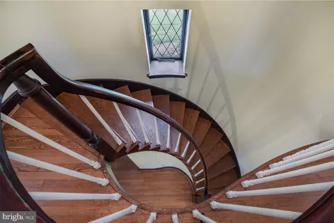 1200 Highland Dr, Silver Spring, MD 20910 photo 18