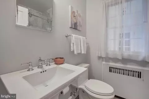 1200 Highland Dr, Silver Spring, MD 20910 photo 17
