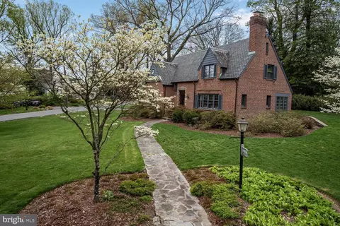 1200 Highland Dr, Silver Spring, MD 20910
