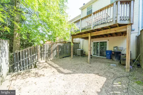 89 Travis Ct, Gaithersburg, MD 20879 photo 42