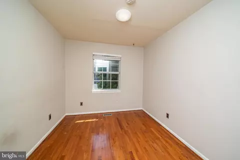 89 Travis Ct, Gaithersburg, MD 20879 photo 23