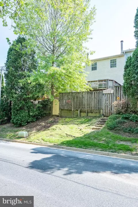 89 Travis Ct, Gaithersburg, MD 20879 photo 44