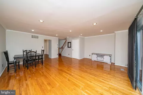 89 Travis Ct, Gaithersburg, MD 20879 photo 10