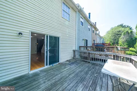 89 Travis Ct, Gaithersburg, MD 20879 photo 35
