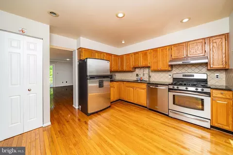 89 Travis Ct, Gaithersburg, MD 20879 photo 6