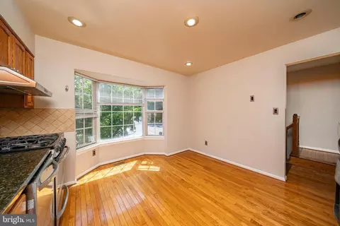 89 Travis Ct, Gaithersburg, MD 20879 photo 8