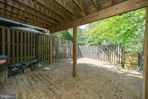 89 Travis Ct, Gaithersburg, MD 20879 photo 39