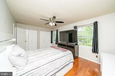 89 Travis Ct, Gaithersburg, MD 20879 photo 16