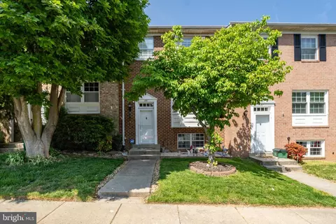 89 Travis Ct, Gaithersburg, MD 20879