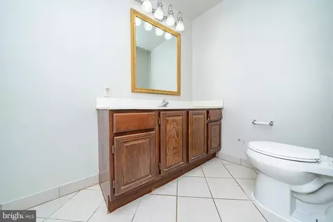 89 Travis Ct, Gaithersburg, MD 20879 photo 32