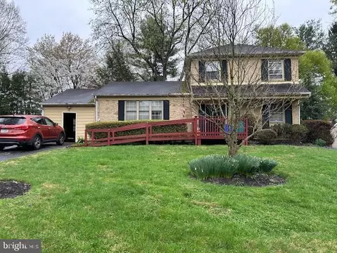 14837 Bauer Dr, Rockville, MD 20853