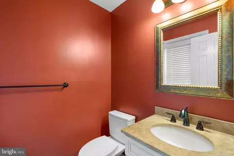 Bath - 1000 Windrush Ln #18, Sandy Spring, MD 20860 photo 3 of 4
