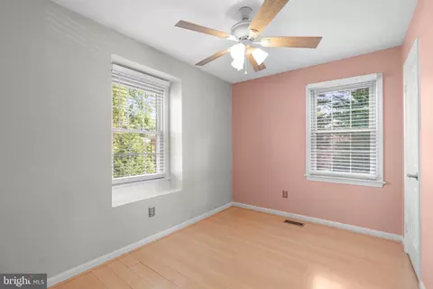 Bedroom - 1000 Windrush Ln #18, Sandy Spring, MD 20860 photo 1 of 2