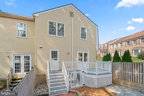 Exterior - 1000 Windrush Ln #18, Sandy Spring, MD 20860 photo 6 of 7