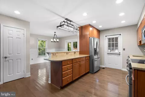 Kitchen - 1000 Windrush Ln #18, Sandy Spring, MD 20860 photo 2 of 3
