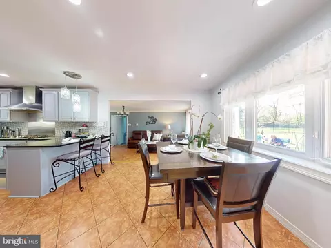 Dining - 1912 Arcola Ave, Silver Spring, MD 20902 photo 2 of 4