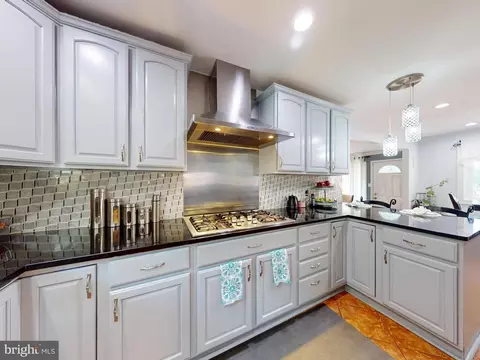Kitchen - 1912 Arcola Ave, Silver Spring, MD 20902 photo 3 of 4