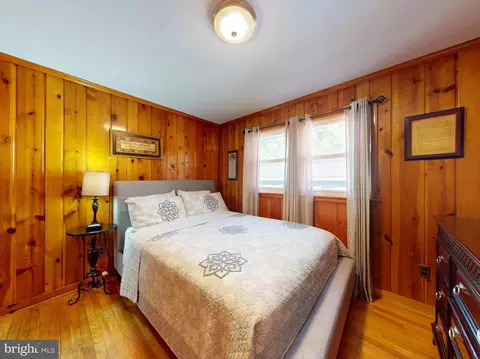 Bedroom - 1912 Arcola Ave, Silver Spring, MD 20902 photo 4 of 9
