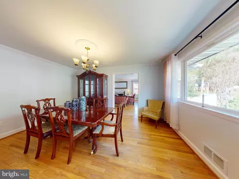 Dining - 1912 Arcola Ave, Silver Spring, MD 20902 photo 4 of 4