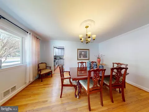 Dining - 1912 Arcola Ave, Silver Spring, MD 20902 photo 3 of 4