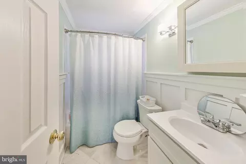 Bath - 12 Hutton St, Gaithersburg, MD 20877 photo 1 of 6