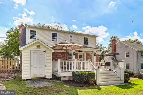 Exterior - 12 Hutton St, Gaithersburg, MD 20877 photo 9 of 13