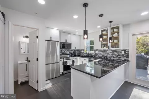 Kitchen - 11922 Rumsfeld Ter, Silver Spring, MD 20904 photo 2 of 4