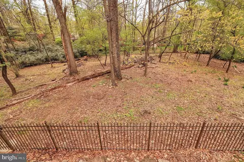 Exterior - 13610 Montvale Dr, Silver Spring, MD 20904 photo 4 of 9