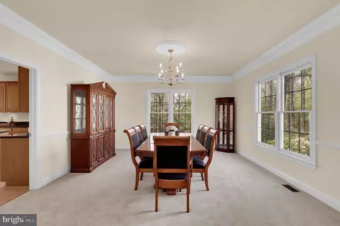 Dining - 13610 Montvale Dr, Silver Spring, MD 20904 photo 3 of 5