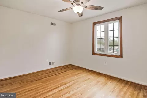 13002 Camellia Dr, Silver Spring, MD 20906 photo 29