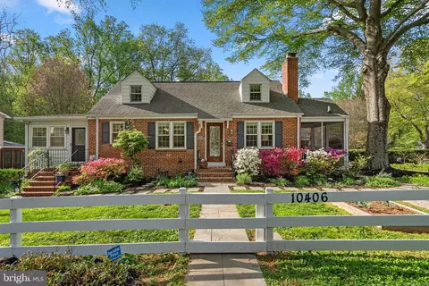 10406 Brookmoor Dr, Silver Spring, MD 20901