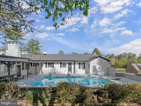 Exterior - 17712 Longdraft Rd, Gaithersburg, MD 20878 photo 20 of 22